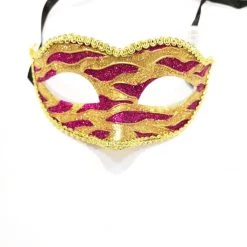 Elle Lace Mask With Glitter