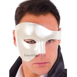Everything Party Maestro Shiny Cream Eye Mask Masks